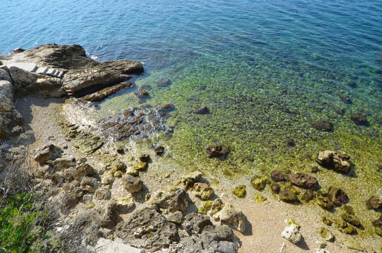 Grisia Apartments Ρόβινι Εξωτερικό φωτογραφία